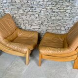 Leather and wood lounge of the Maison Regain 1950s/60s