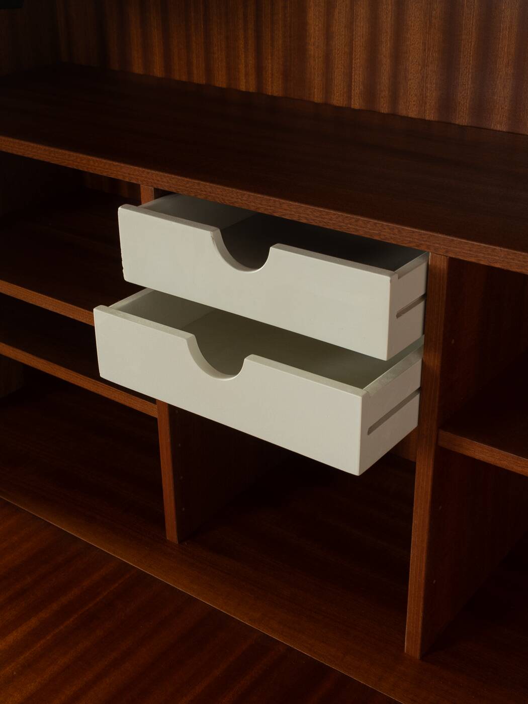 19602 Dresser, WK Möbel