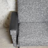 Un magnifique canapé pliant allemand des années 1960 après rénovation complète