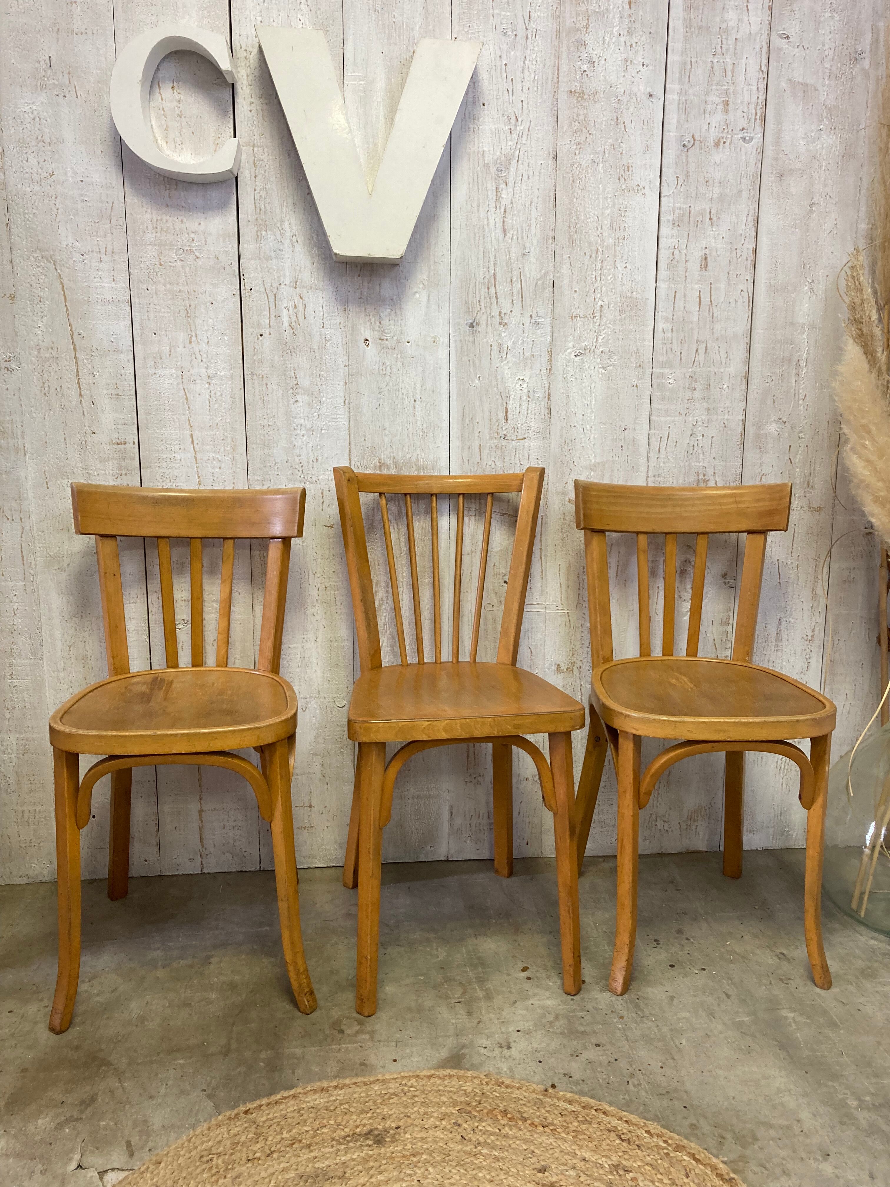 3 chaises Baumann dépareillées