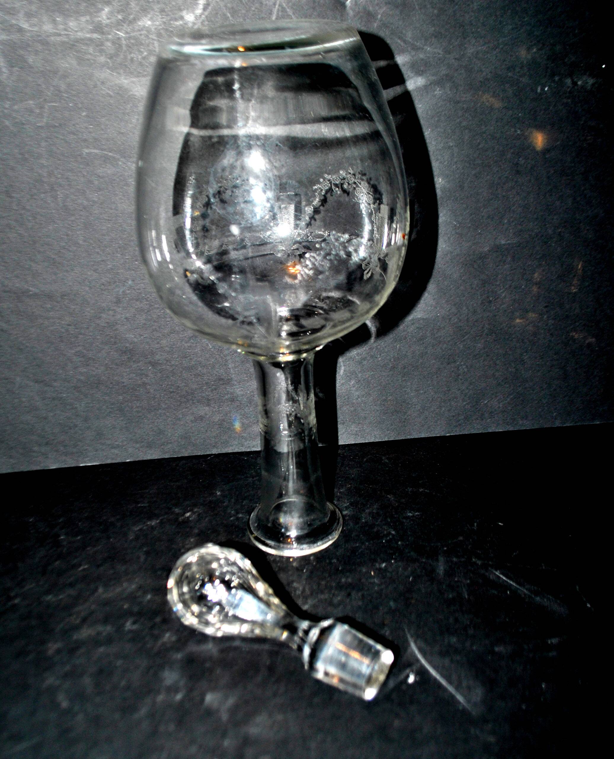 Antique PORTIEUX carafe, Pasteur model, with Empire engraving, 1930