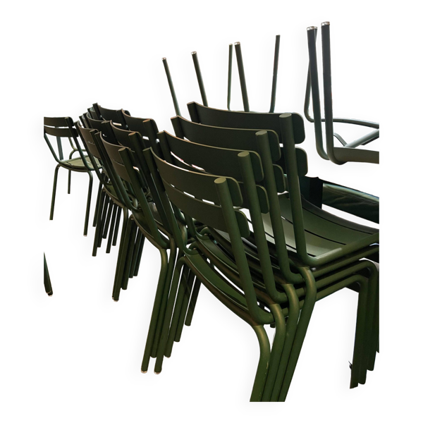 Chaise Fermob  vertes / chaises du Luxembourg