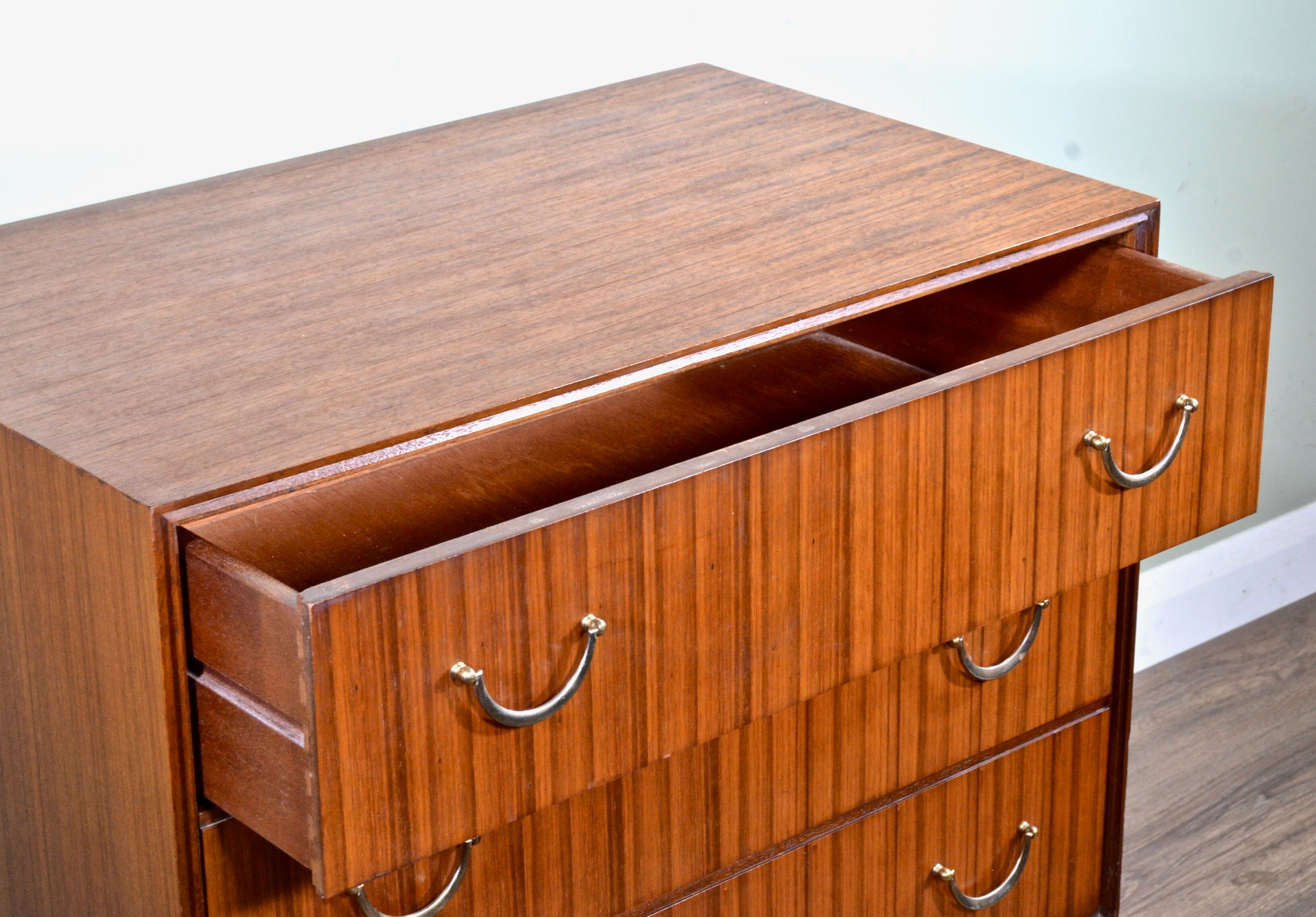 Midcentury Meredew walnut chest of drawers
