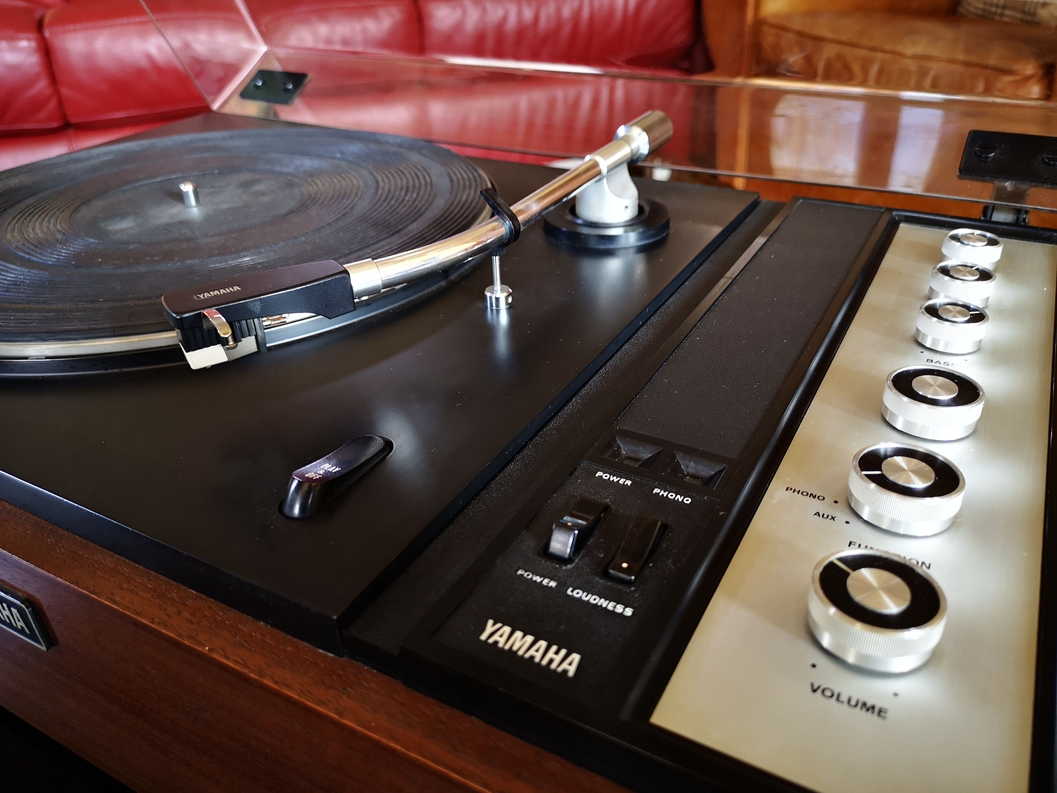 Platine vinyle Yamaha MC-40