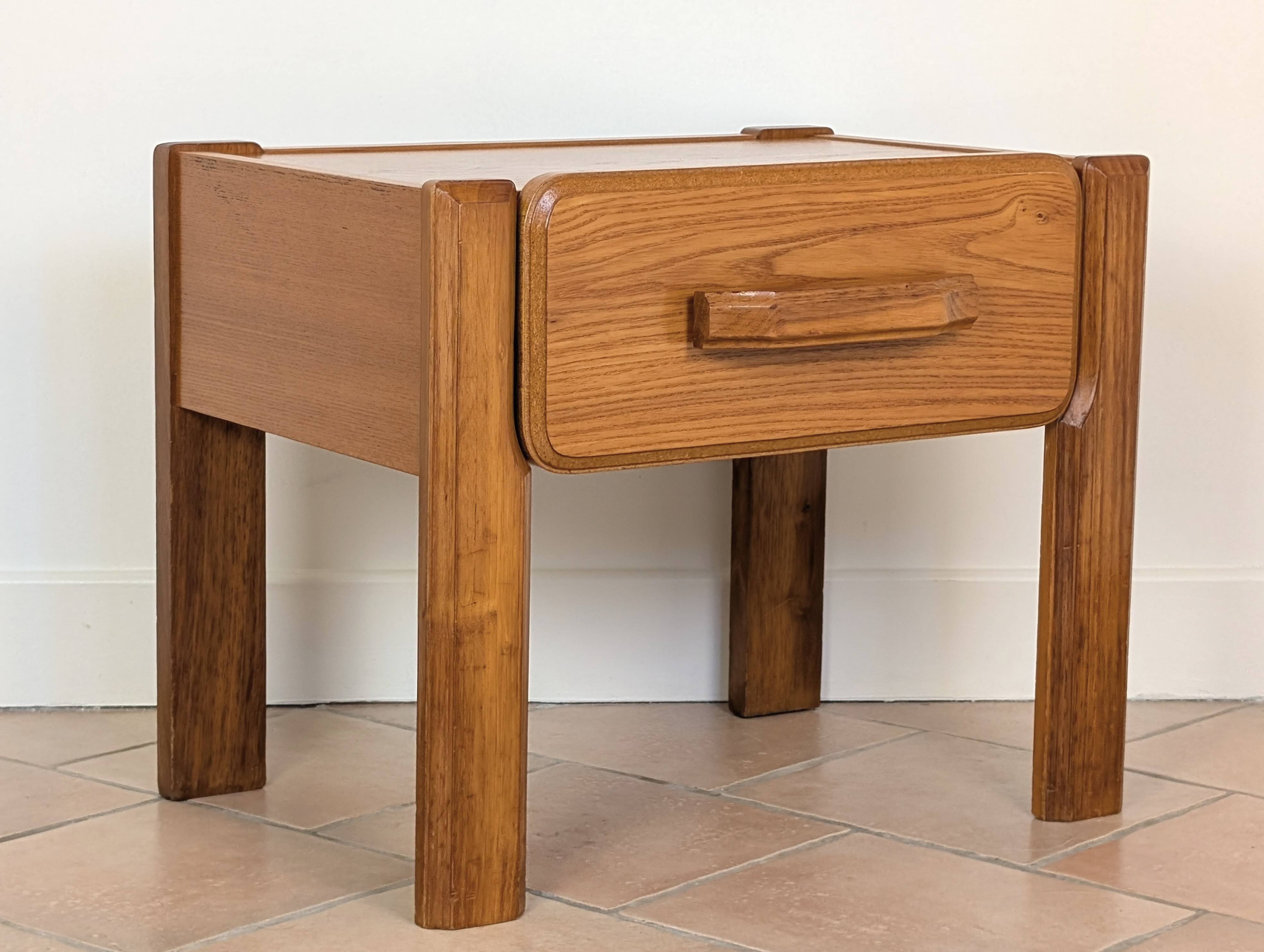 Pair of bedside tables