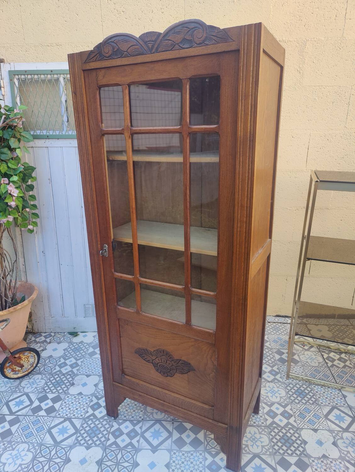 Charmante bonnetière art déco