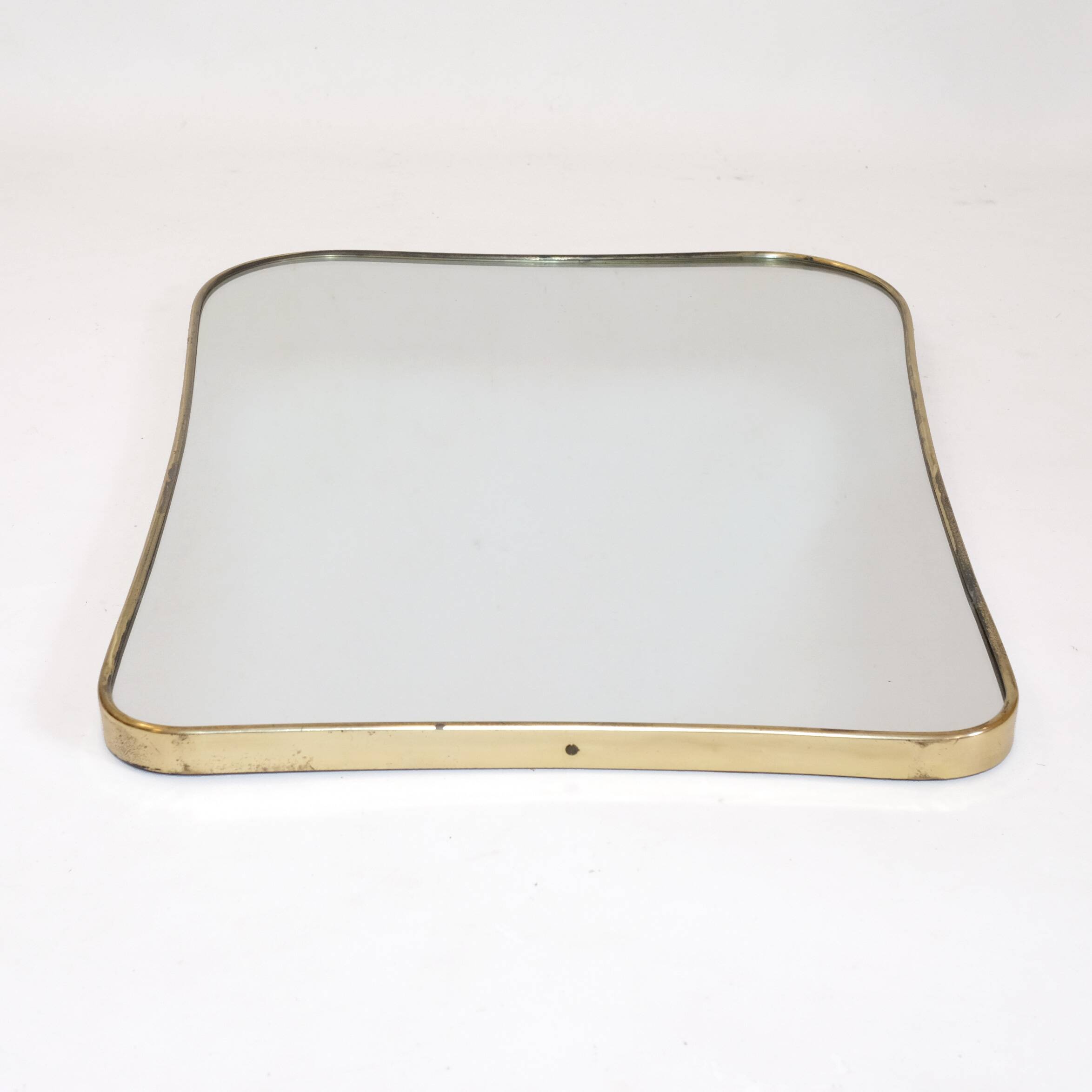 Large Italian mirror from the 1950s, 71x55 cm.