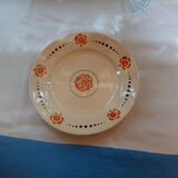 Assorted 12 dominant old brown/black plates