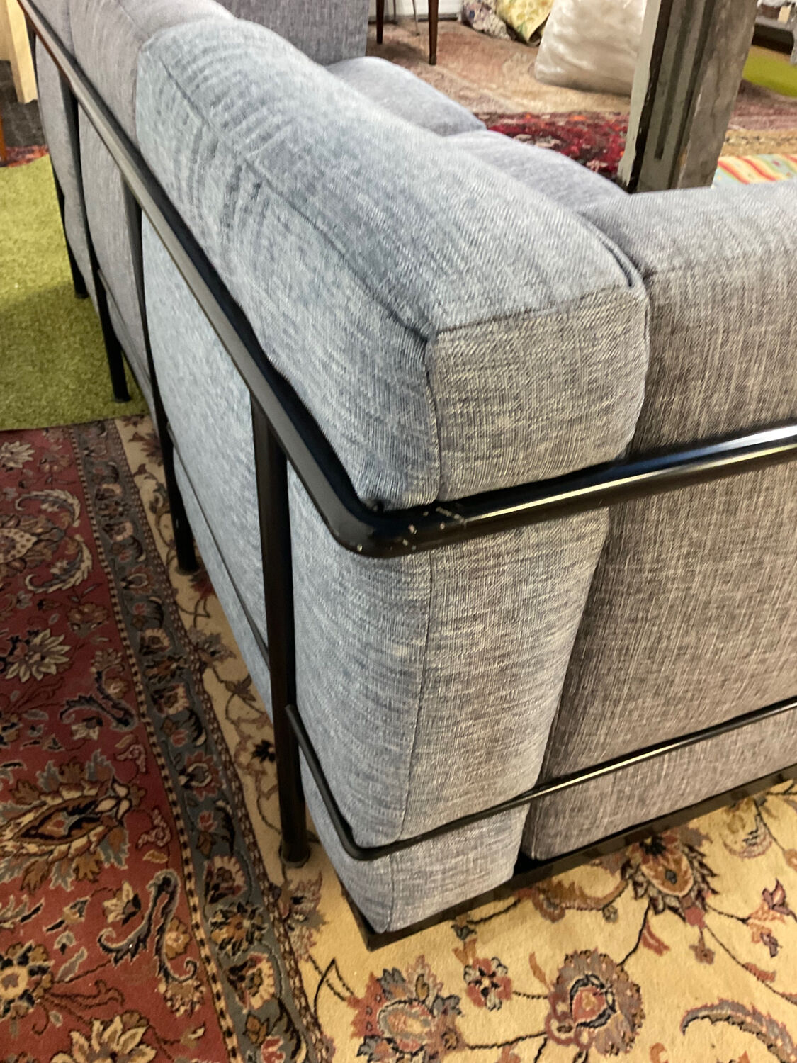 LC2 Le Corbusier sofa