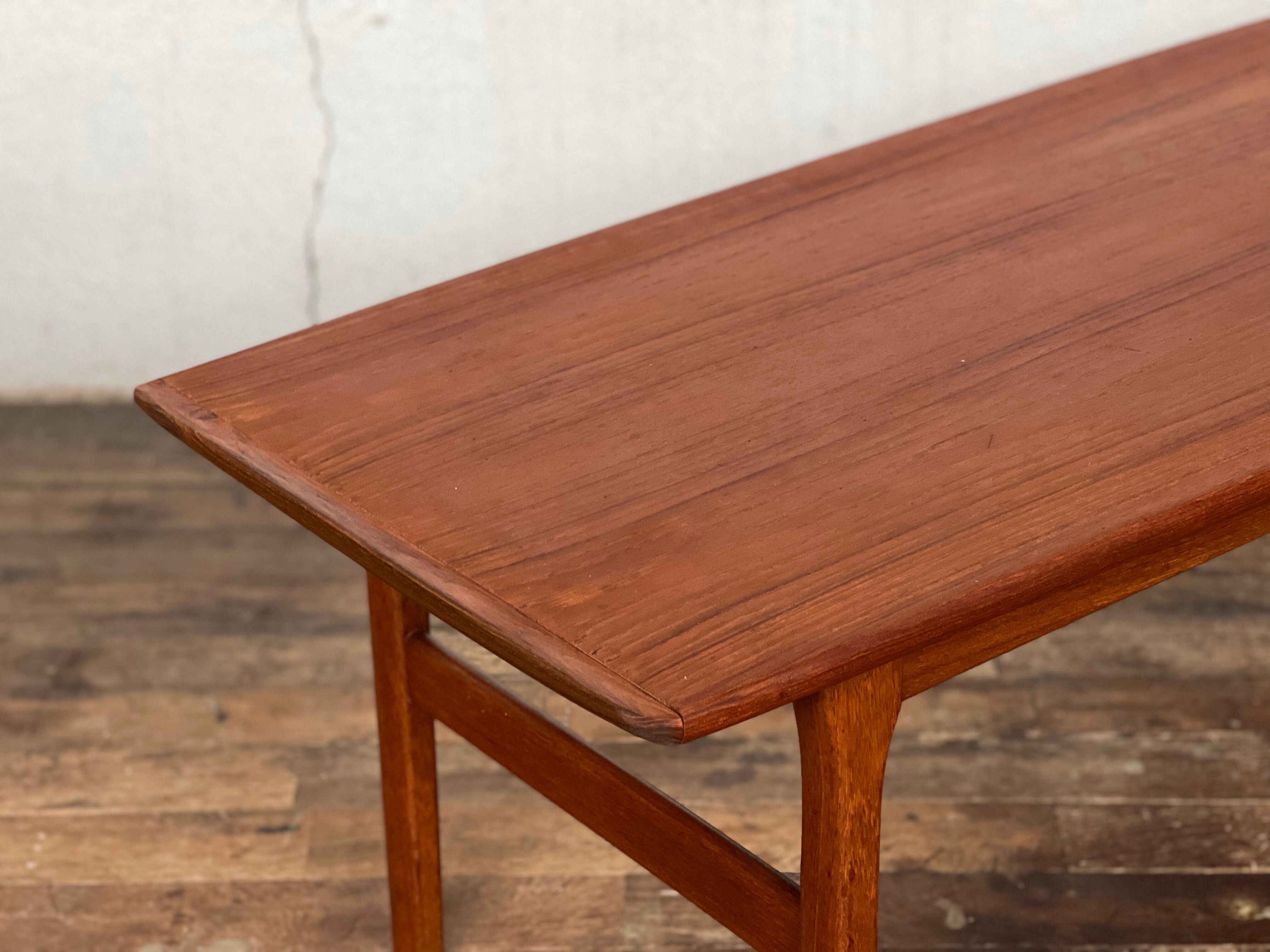 Scandinavian teak coffee table 1960 Denmark