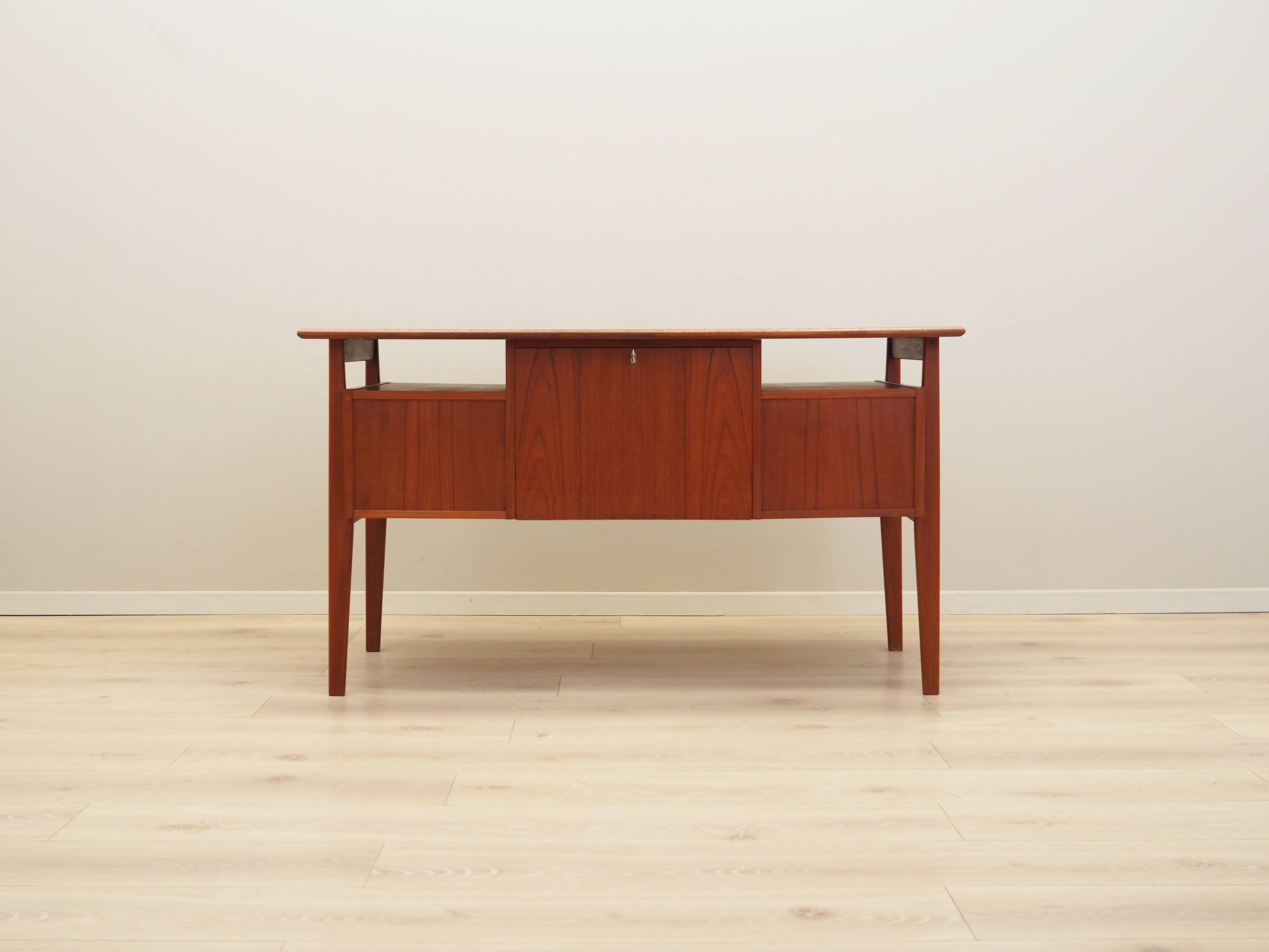 Teak desk, Danish design, 1970s, designer: Gunnar Nielsen, manufacturer: Tibergaard