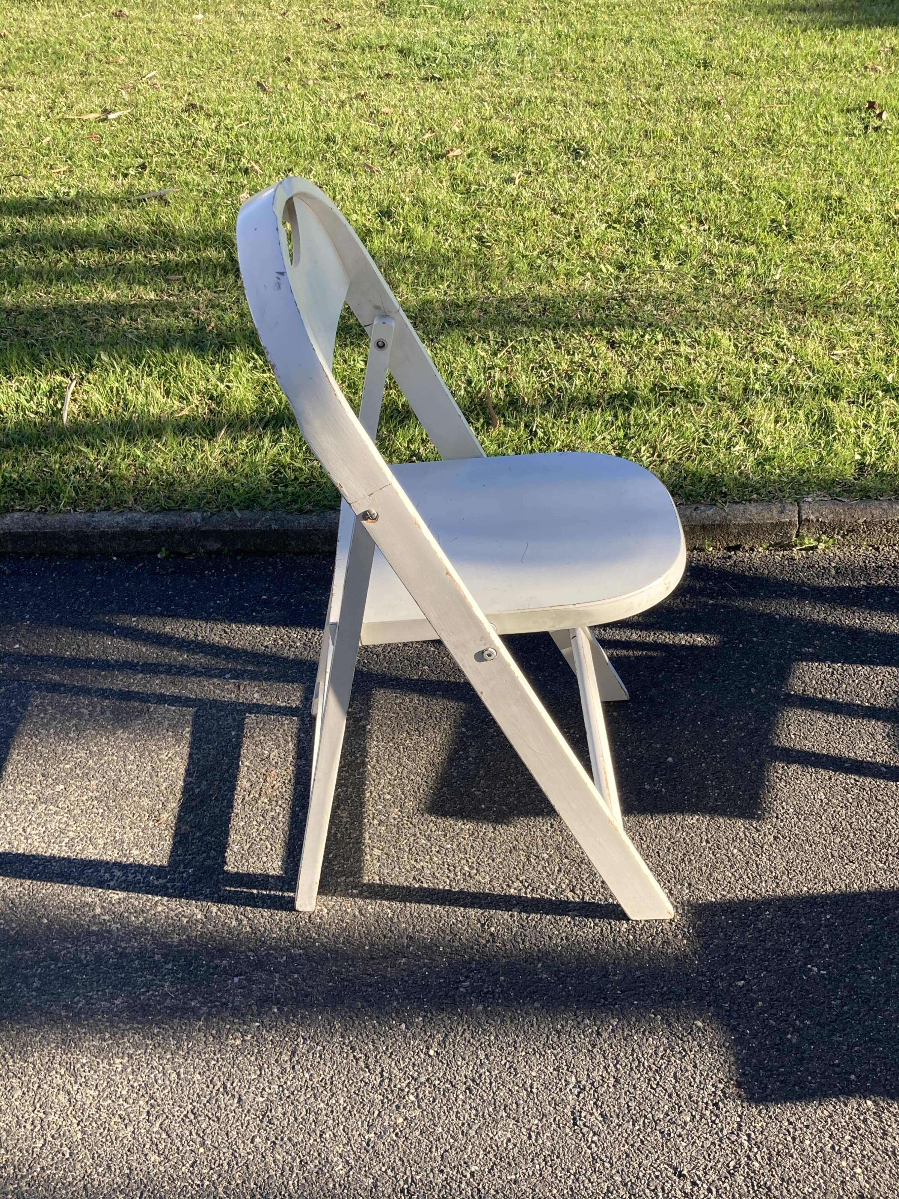 Design folding wooden chair