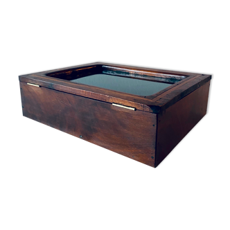 Showcase, jewelry box