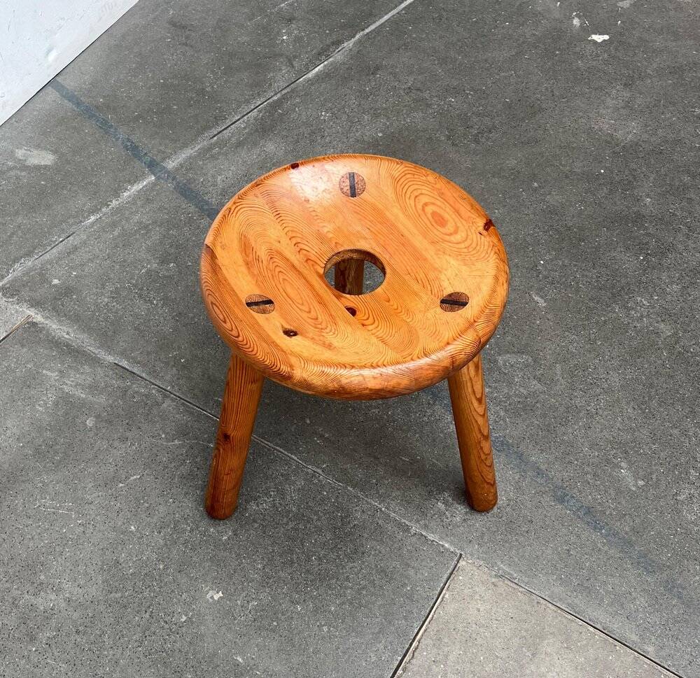 Mid-century pine sauna stool by Bertel Gardberg for Artek, 1950s.