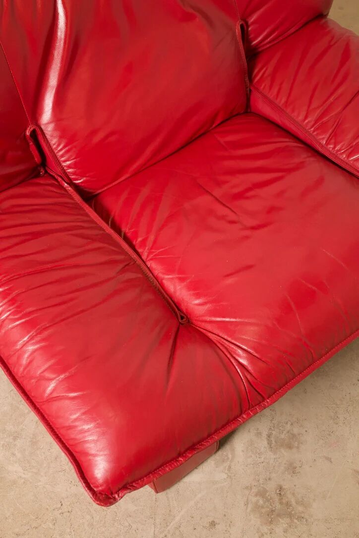 Vintage leather armchair "Ambassador", Nicoletti Salotti, Italy, 1980