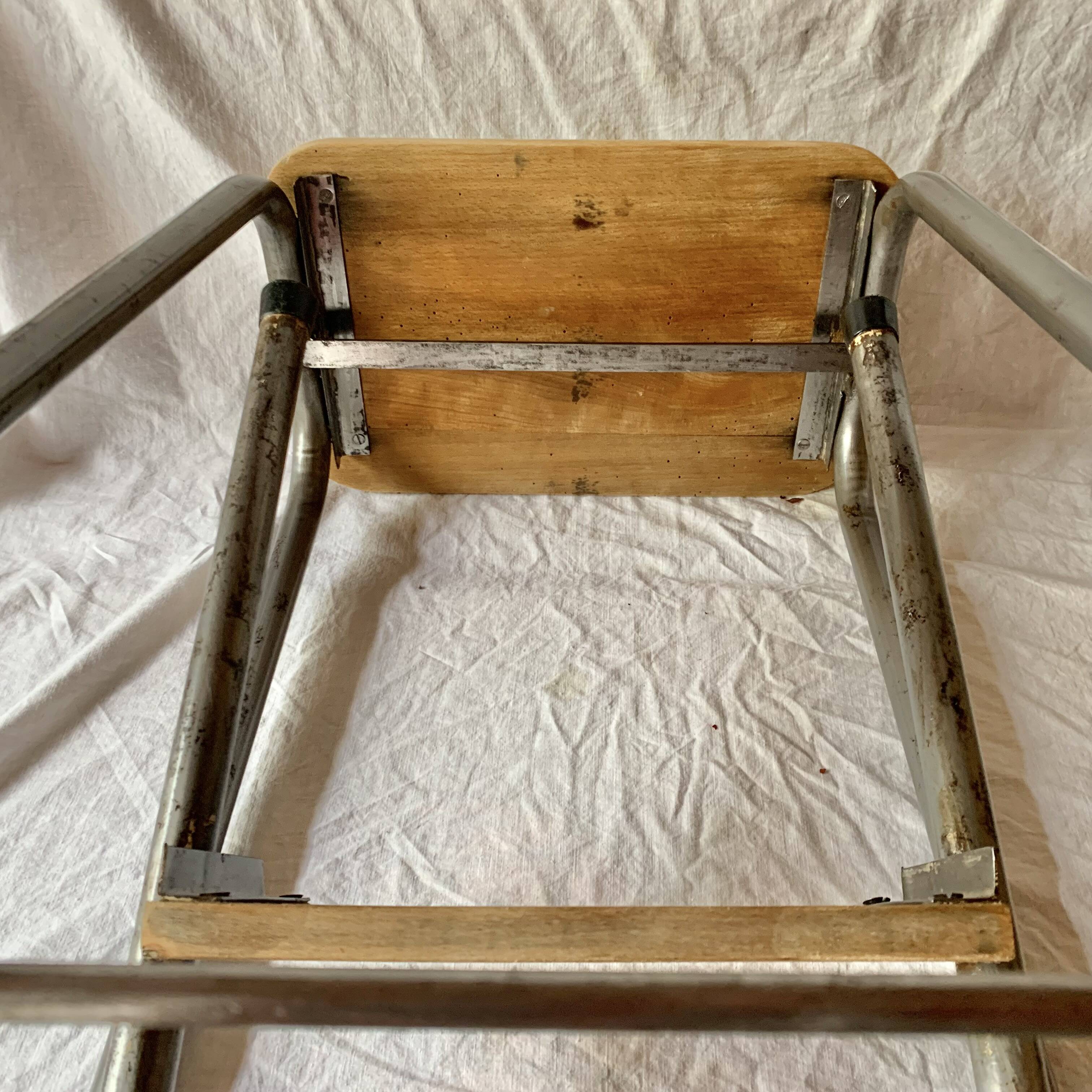 Old wooden workshop stepladder - seat height: 85 cm