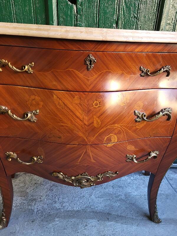 petite commode en bois de rose 3 tiroirs