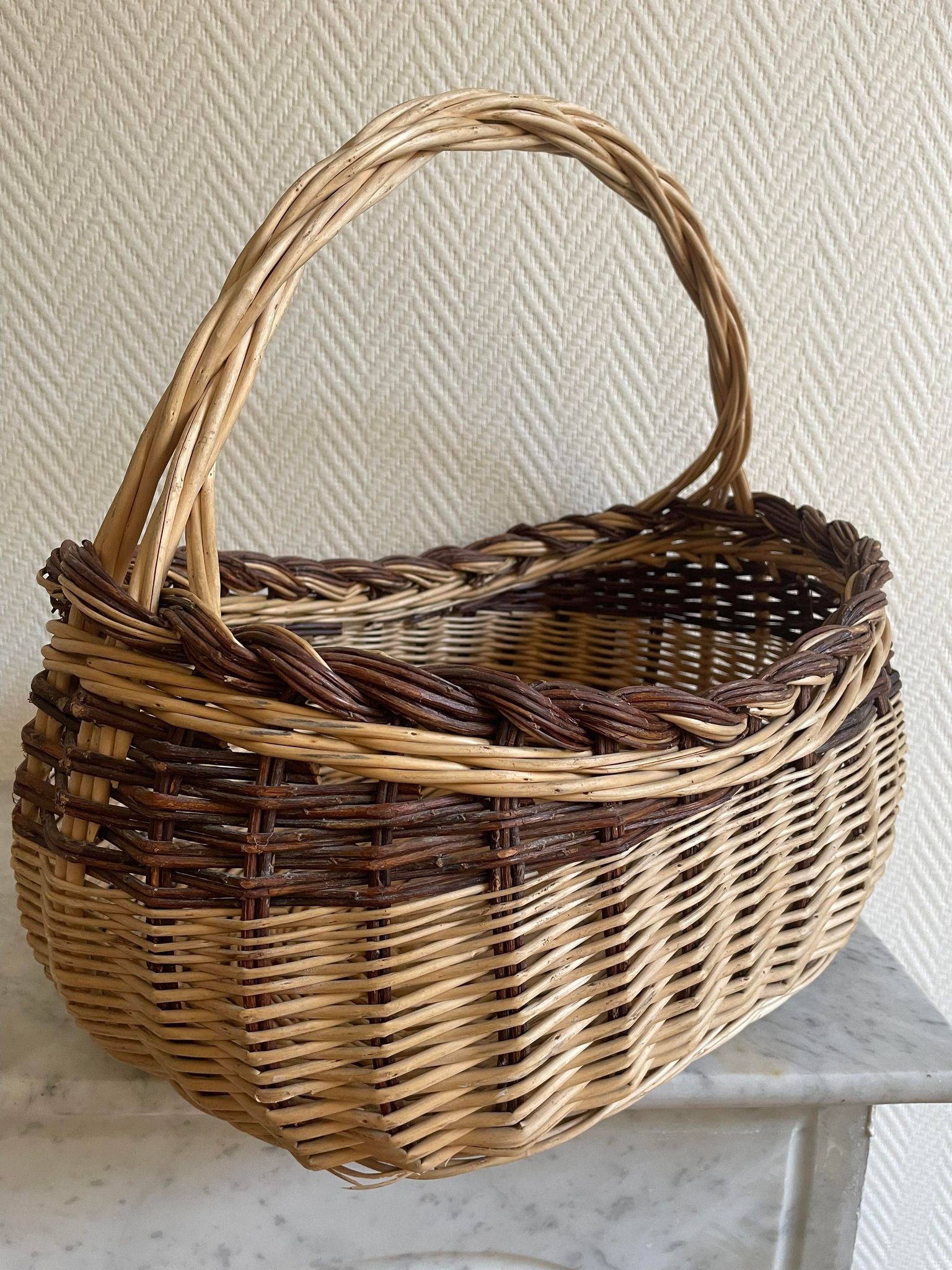 Panier osier bicolore