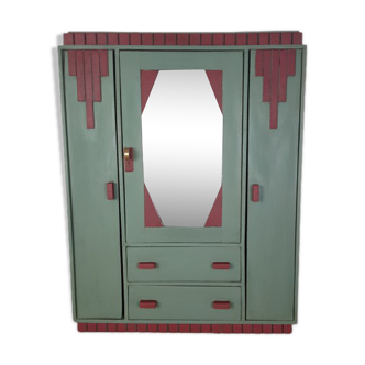 Toilet/pharmacy cabinet