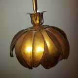 Flower ceiling light in gilded metal
