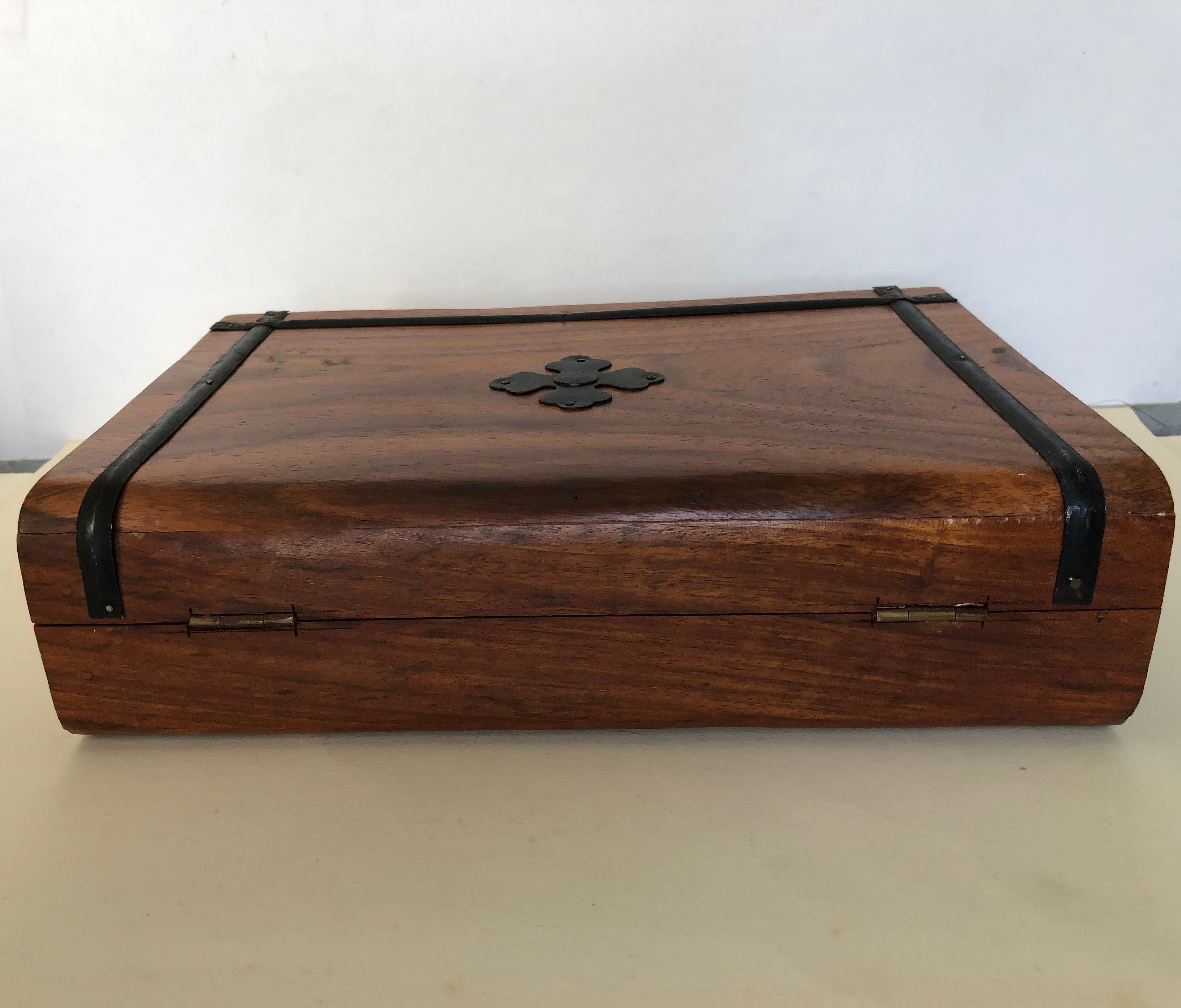 Wooden box