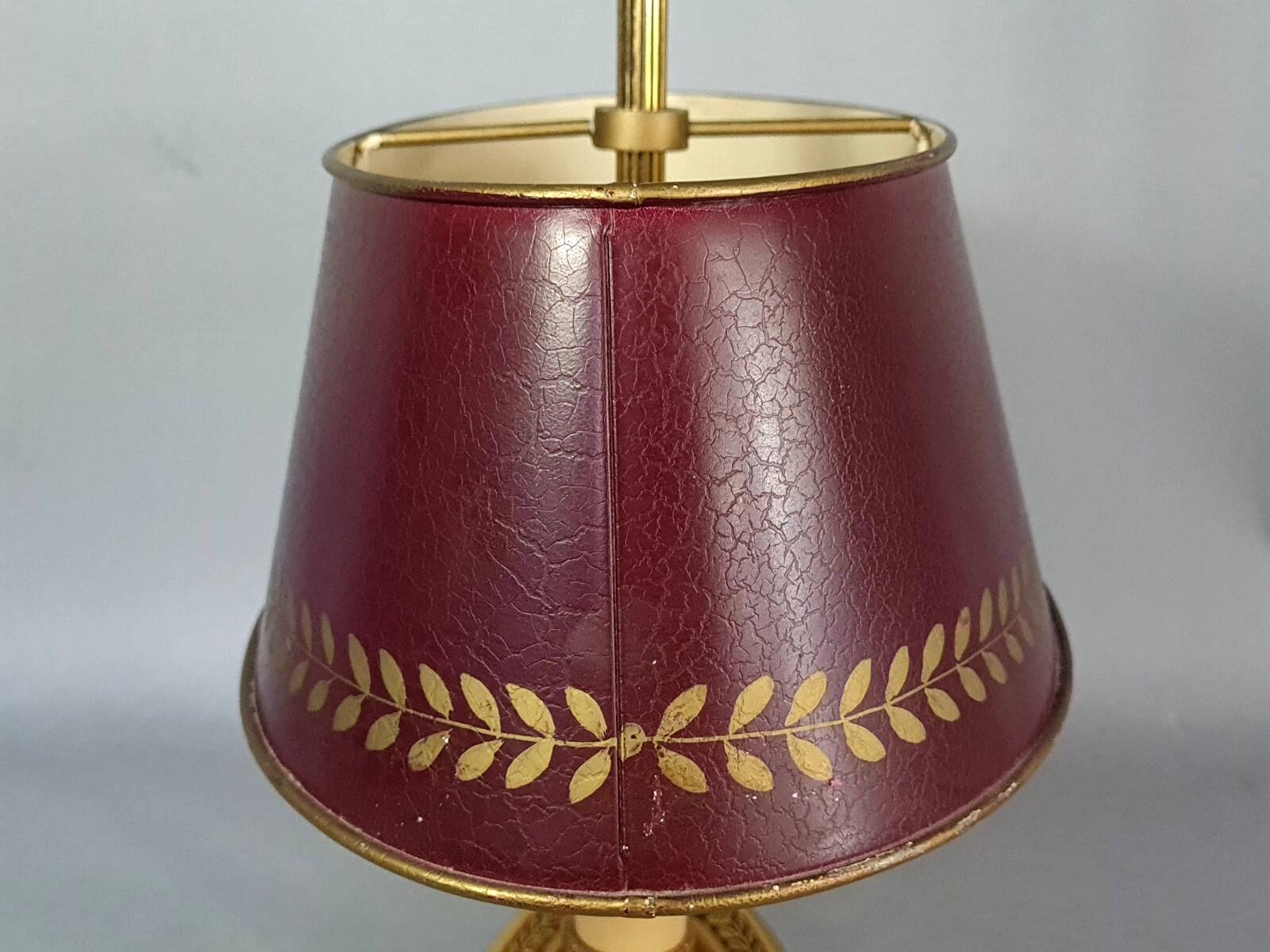 Lampe bouillote style Empire bronze doré abat-jour métal bordeaux C548