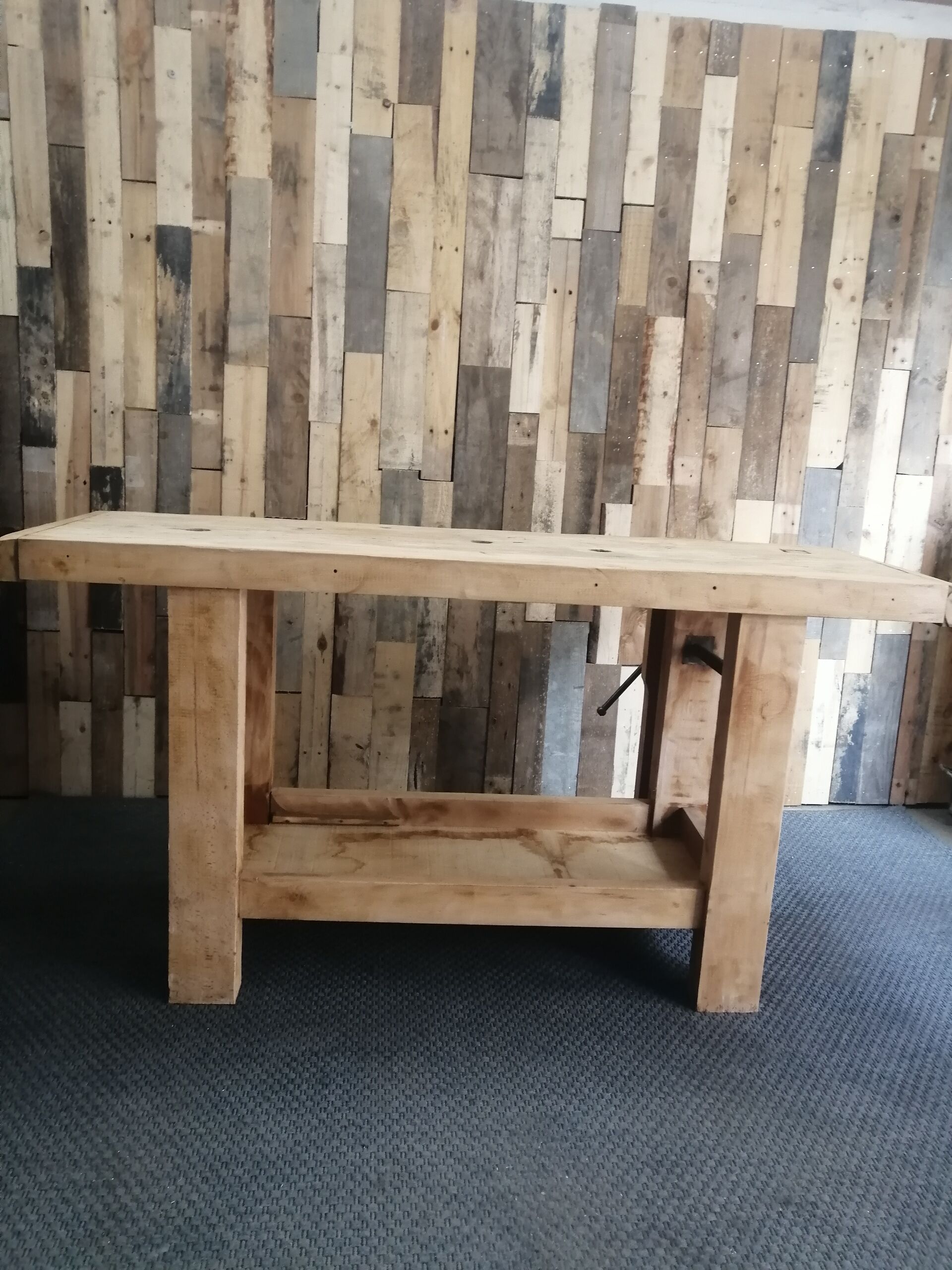 Carpenter's workbench