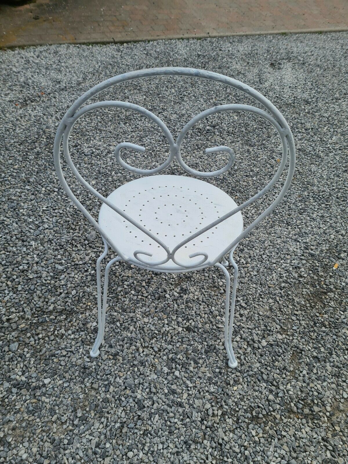 Iron garden chair