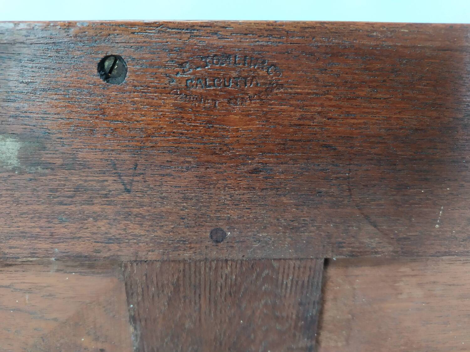 Étagère bibliothèque pied compas teck