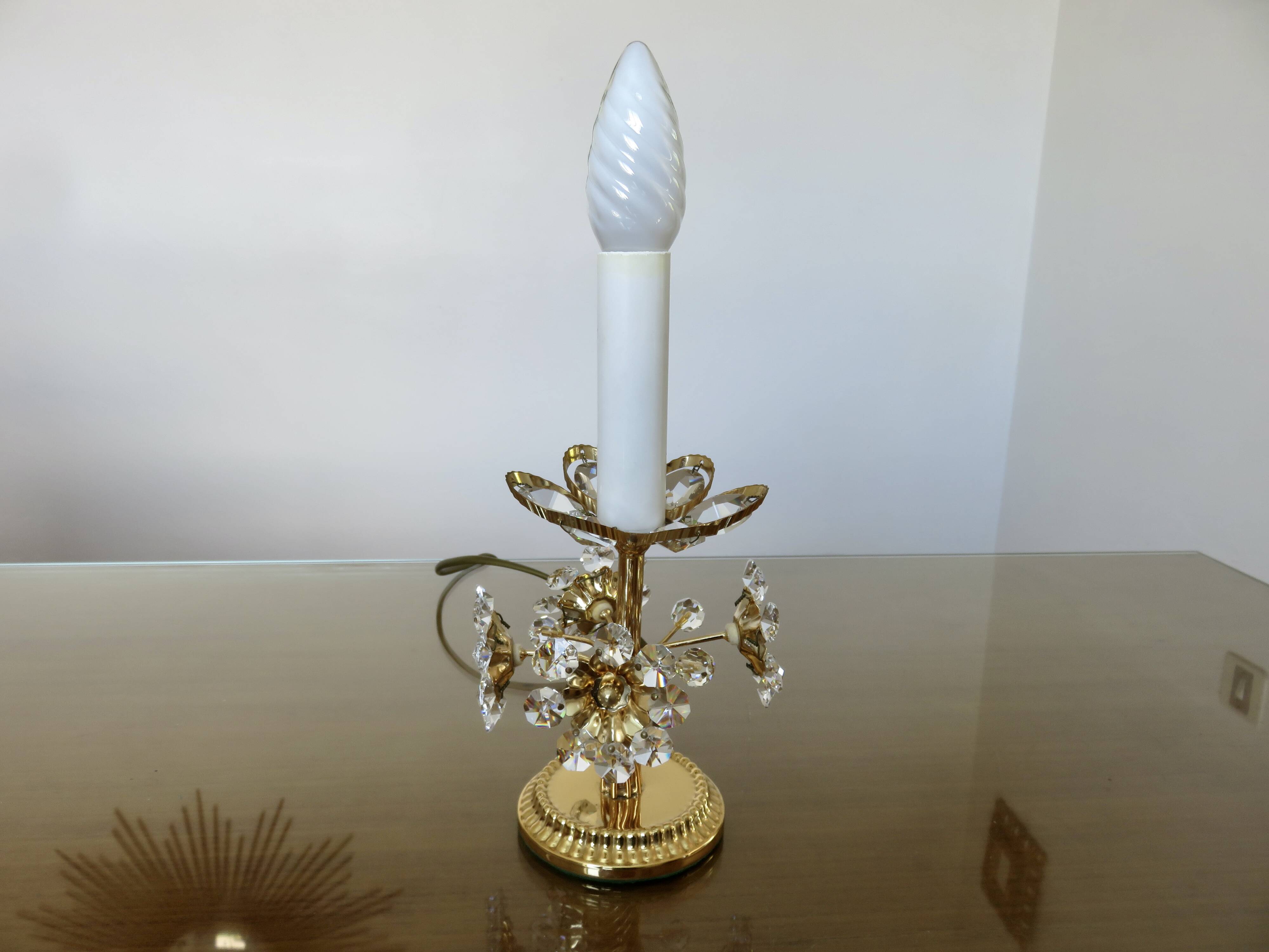 Pair of flower lamps, Hollywood Regency, crystal and gilded brass, 1970