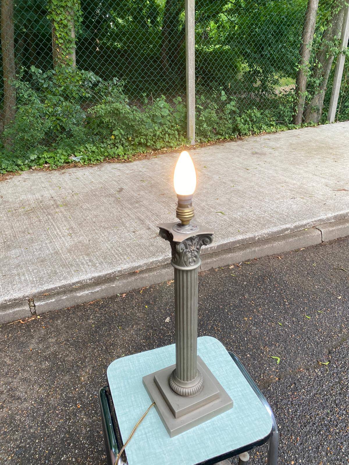 Neoclassical style table lamp base