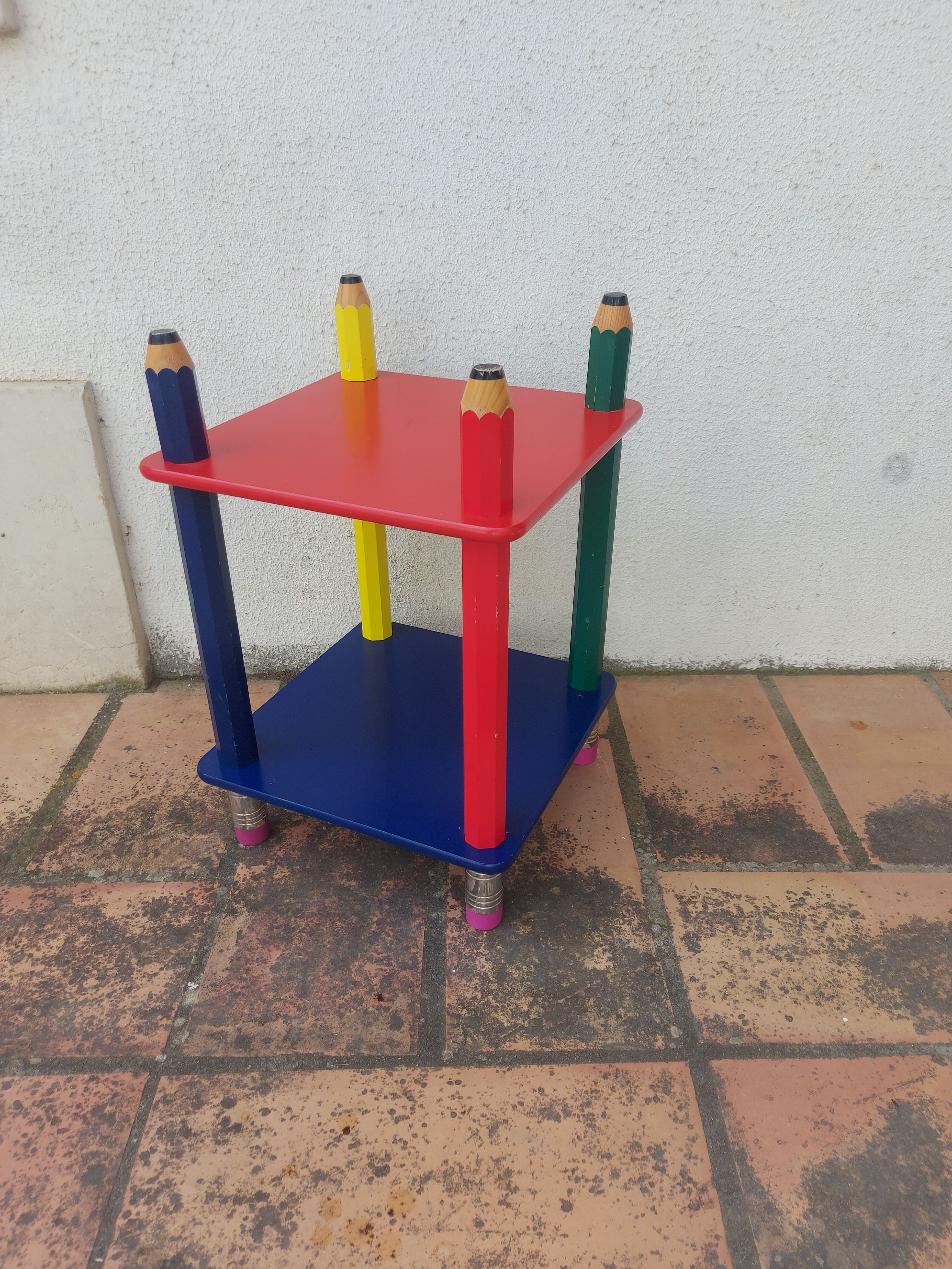 Pencil coffee table, design Pierre Sala
