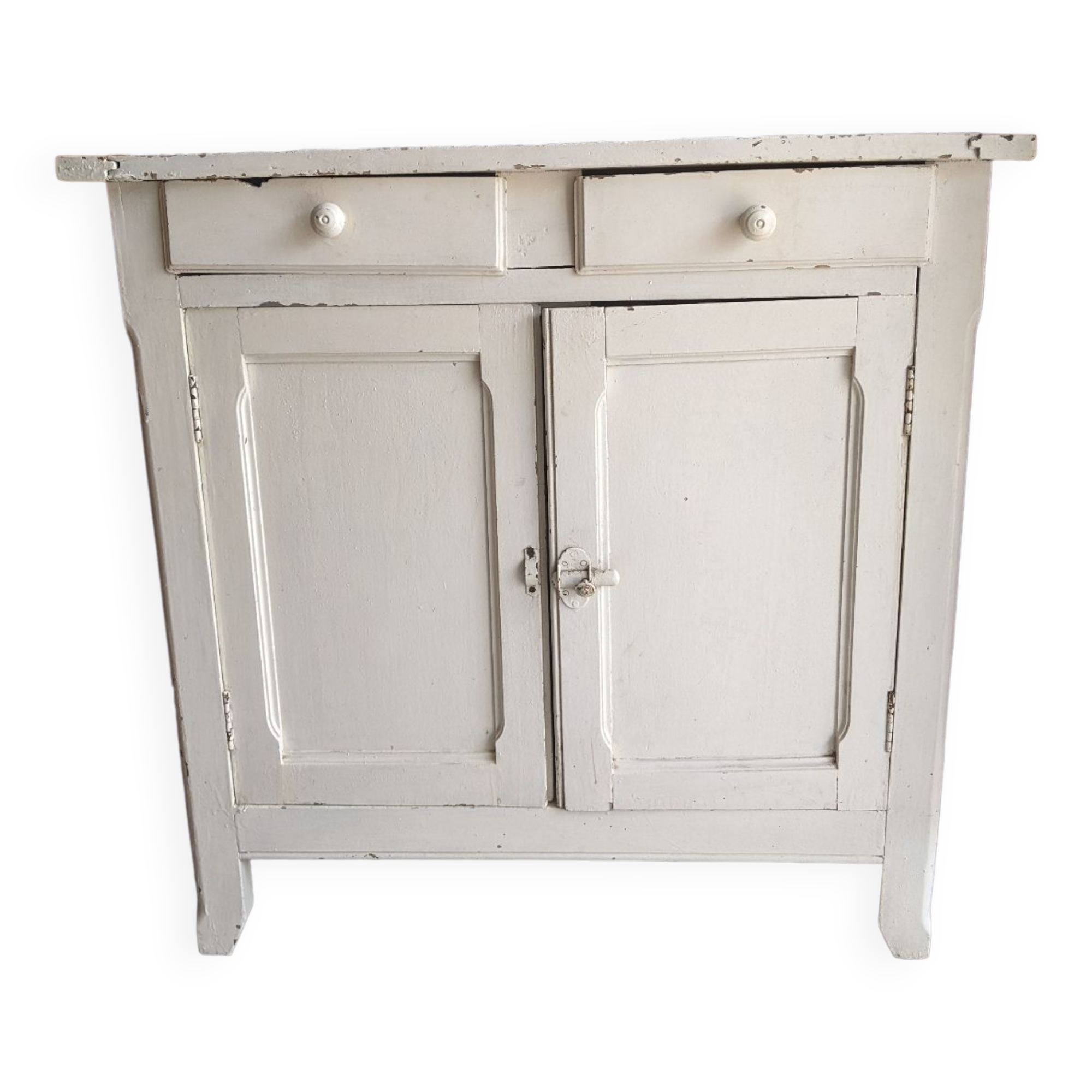 White Parisian buffet