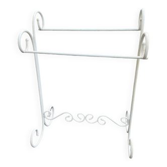 White wrought iron towel rack