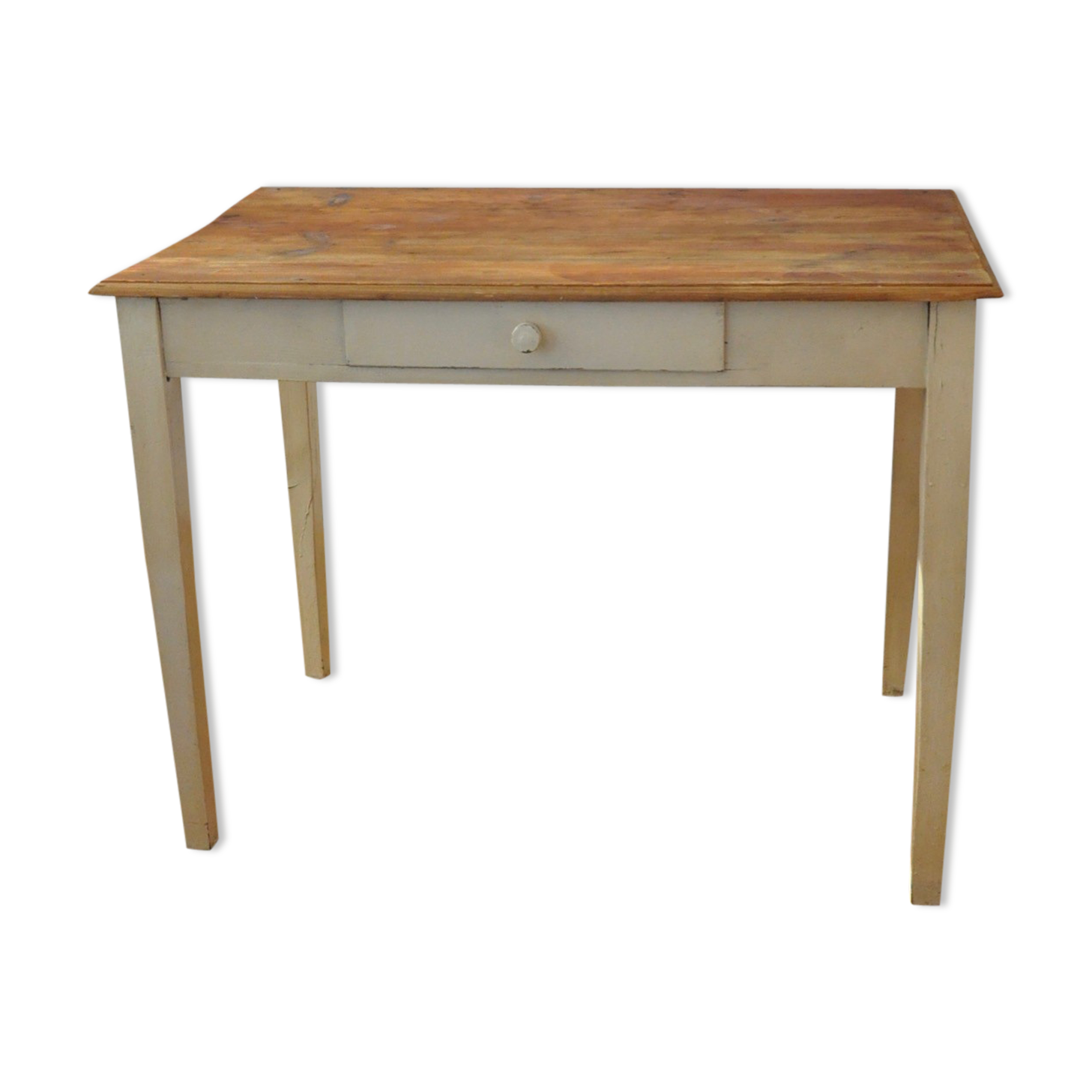 Farm table