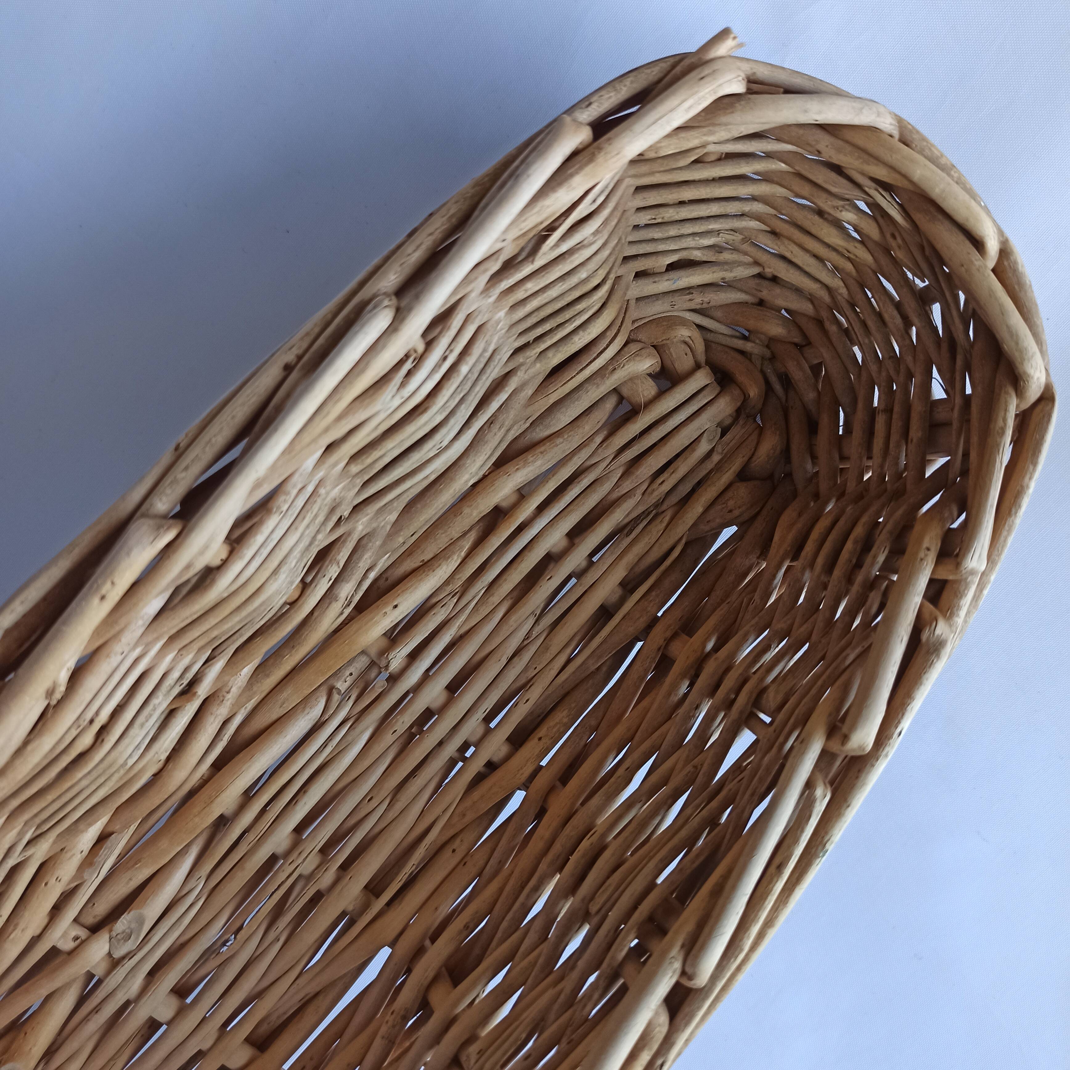 Wicker baguette bread pan