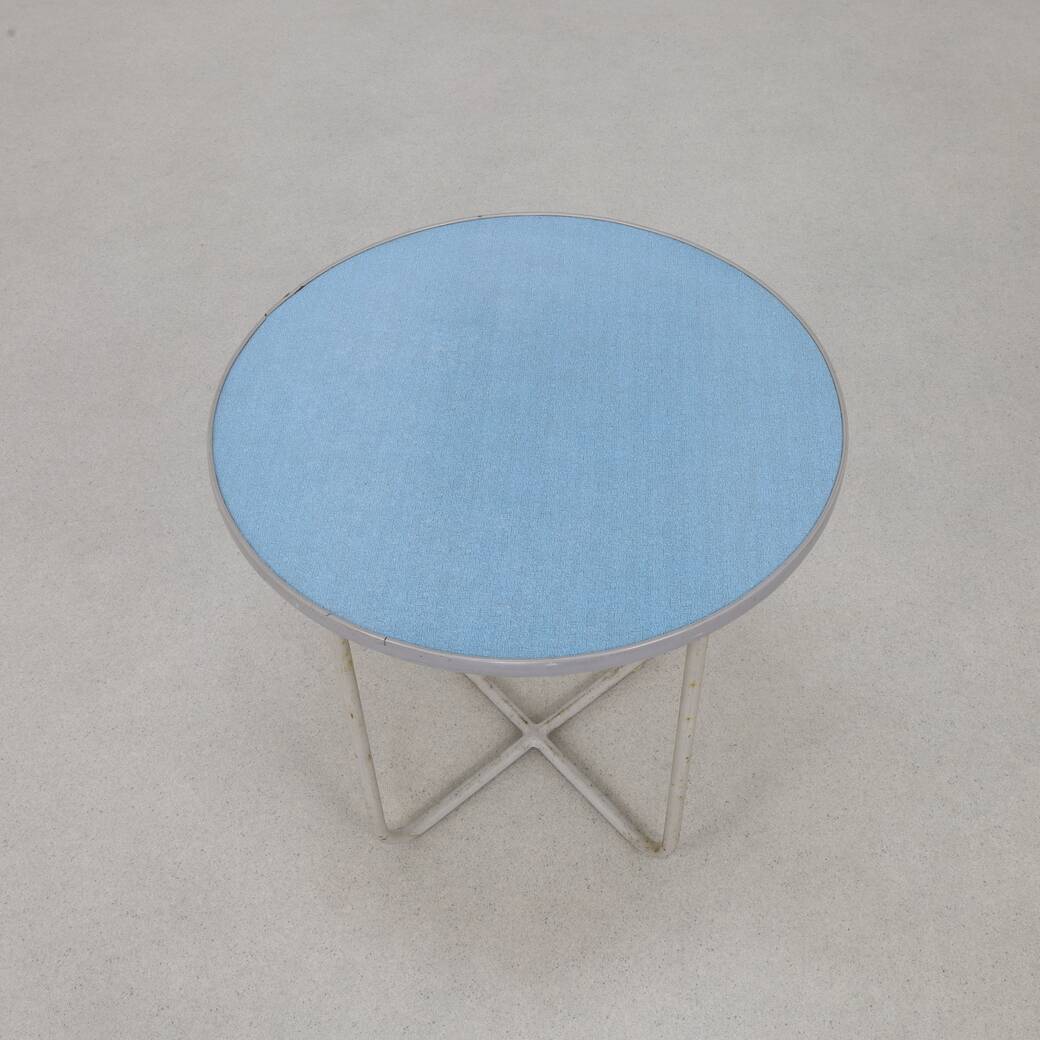 Dutch round bauhaus side table, 1930s