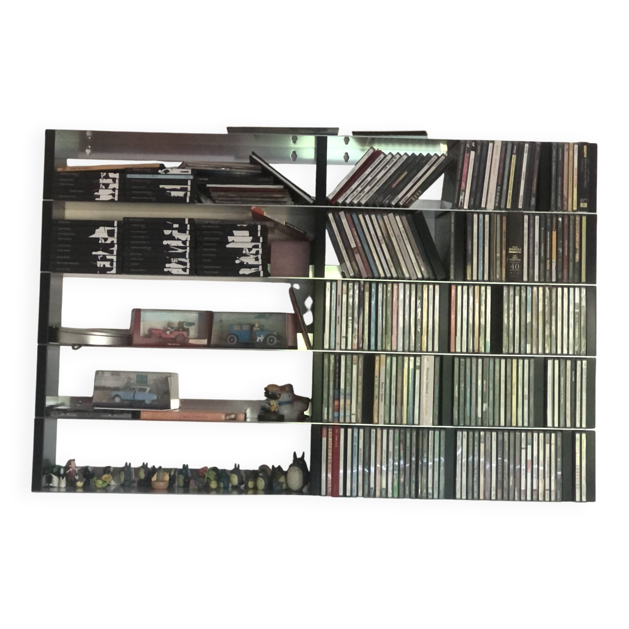 Spiteri CD Habitat shelf