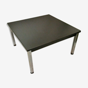 Table en basse des années 70 éditée par Strafor.