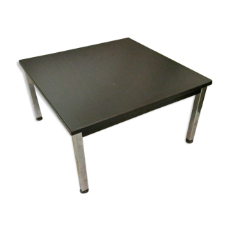 Table en basse des années 70 éditée par Strafor.