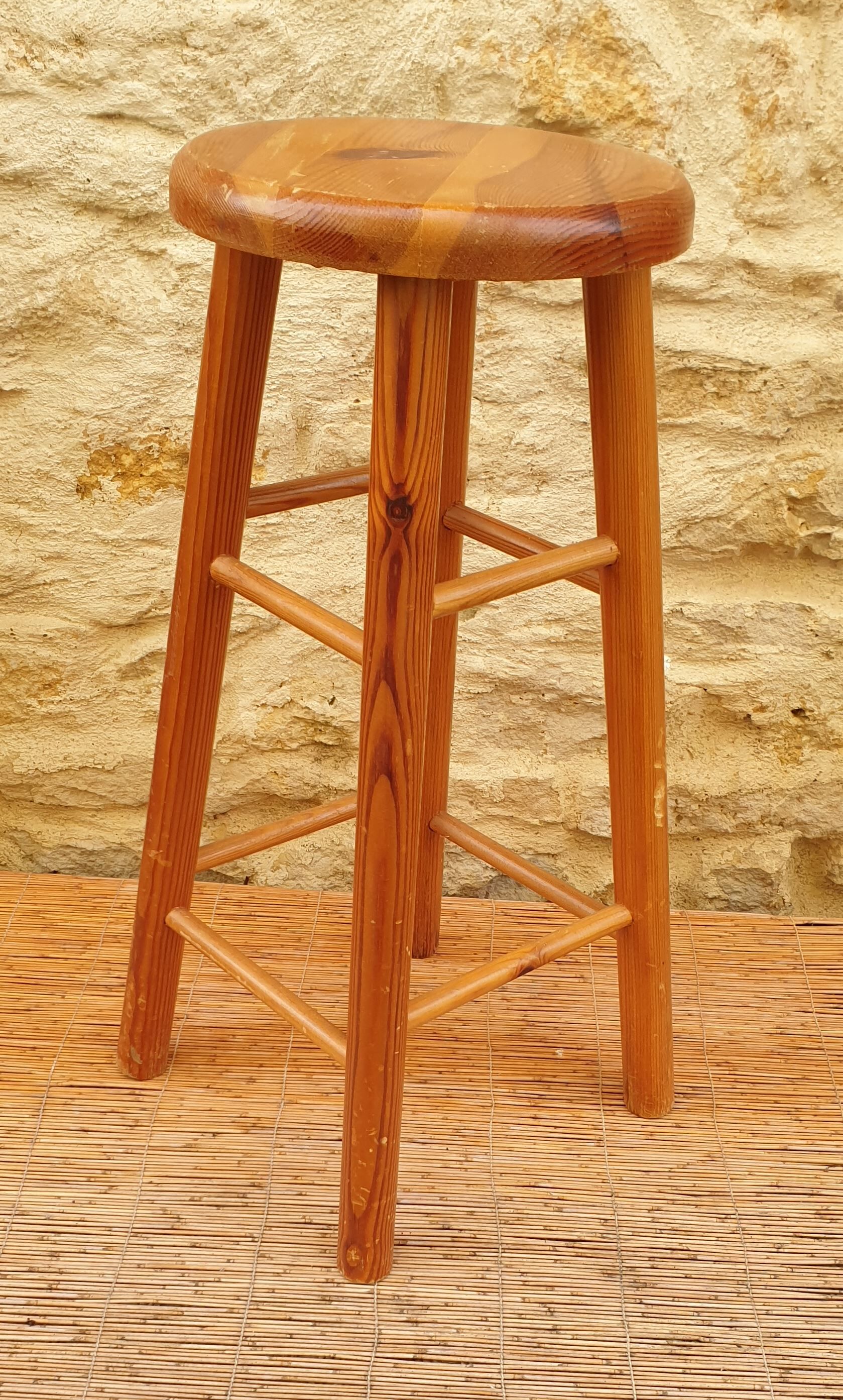 Tabouret de bar en bois