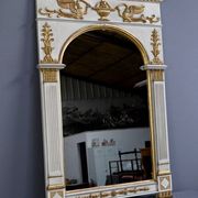 Large trumeau mirror, Directoire style – Early 20th century
