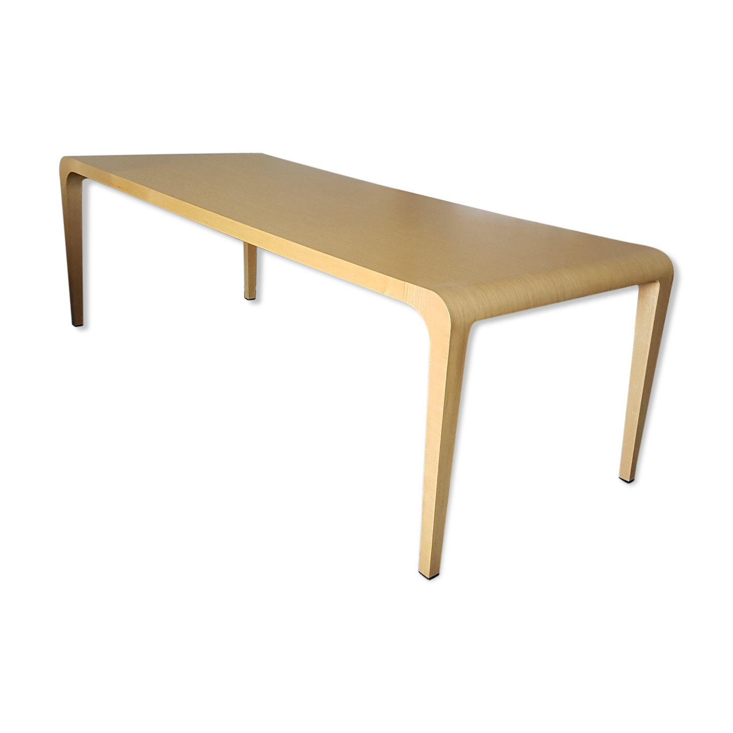 Table Volo 390 de Riccardo Blumer éditée par Alias