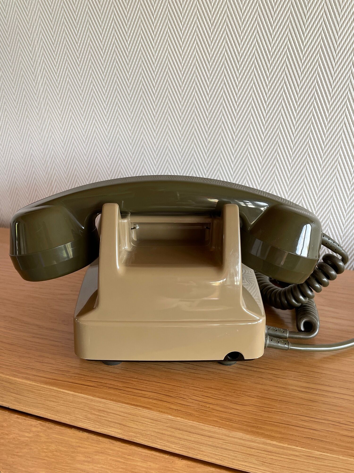 Socotel S63 vintage PTT dial phone, 1979