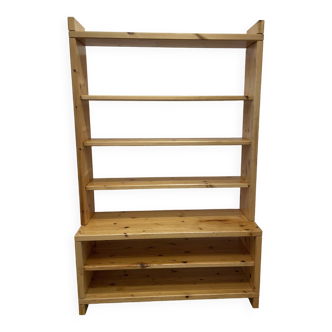 Pine shelf