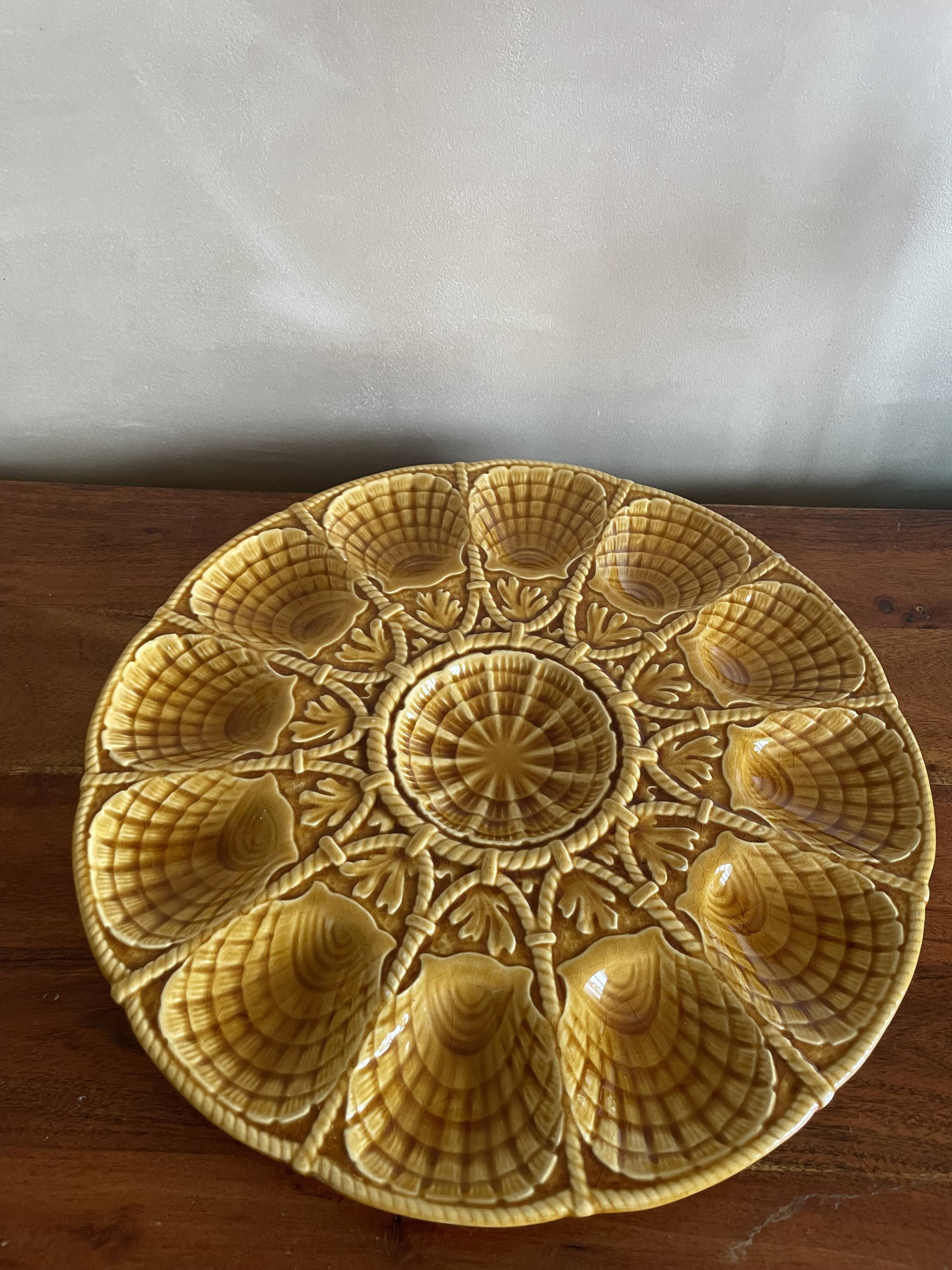Sarreguemines earthenware oyster dish