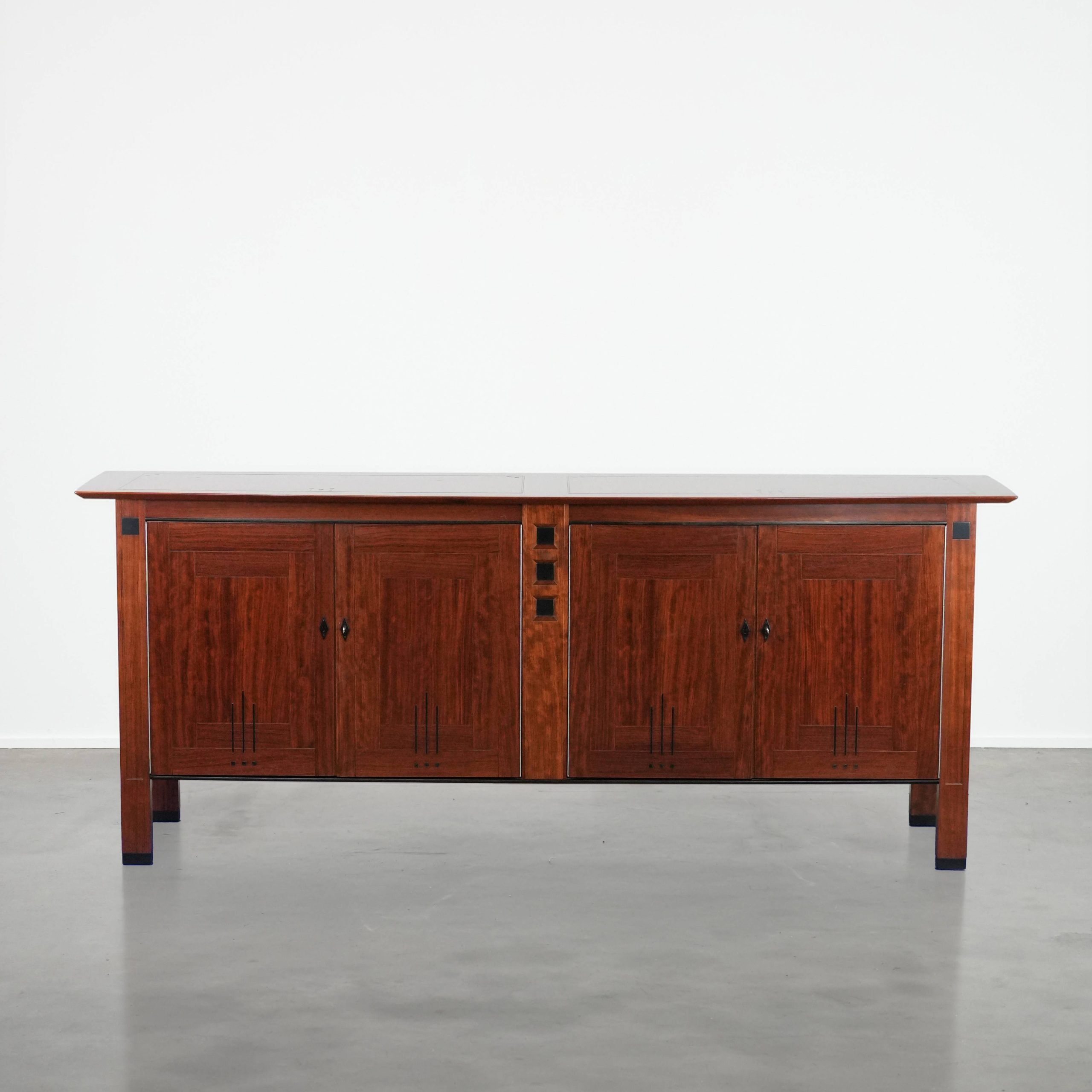 Beautiful and well-preserved Art Deco design sideboard