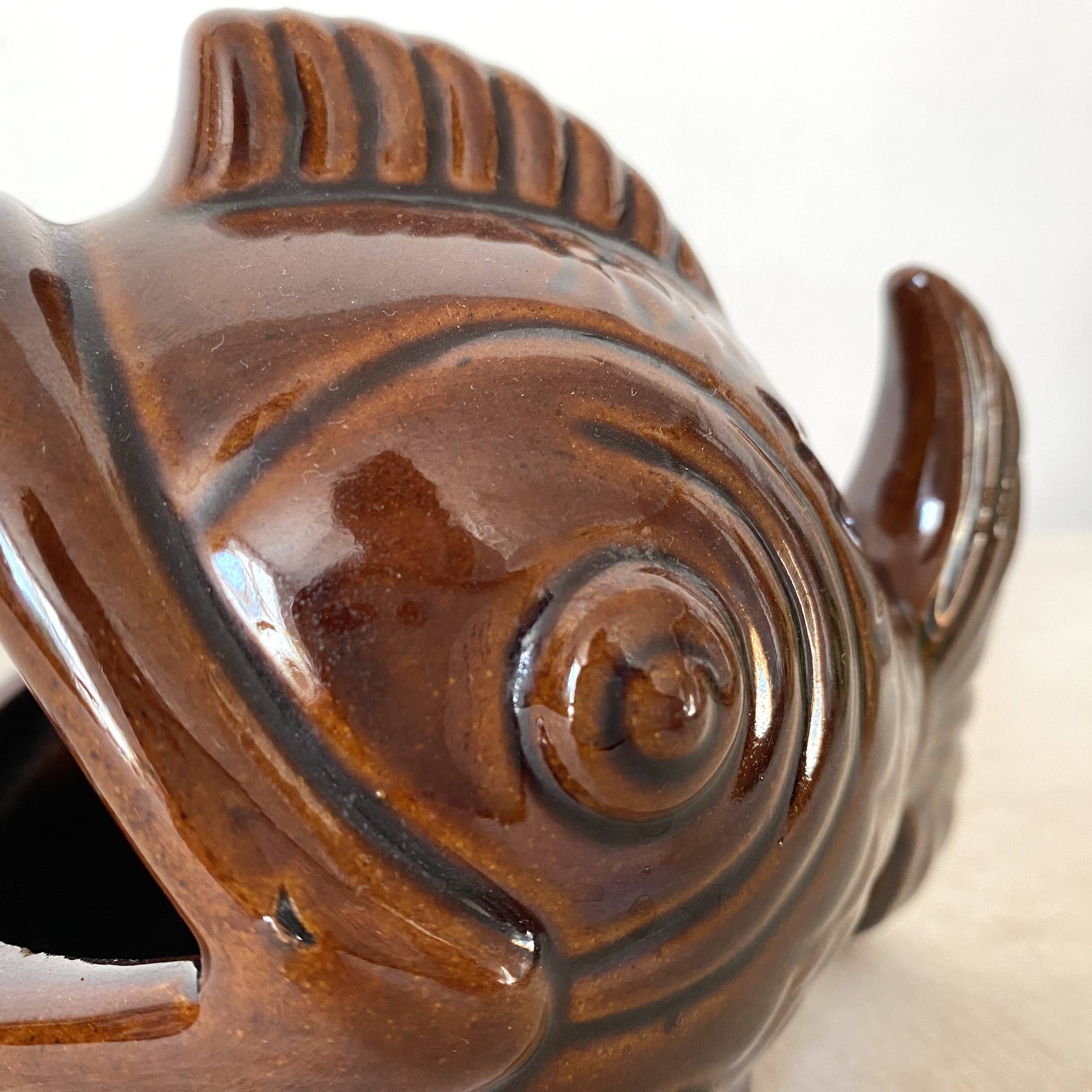 Vintage ceramic zoomorphic fish ashtray