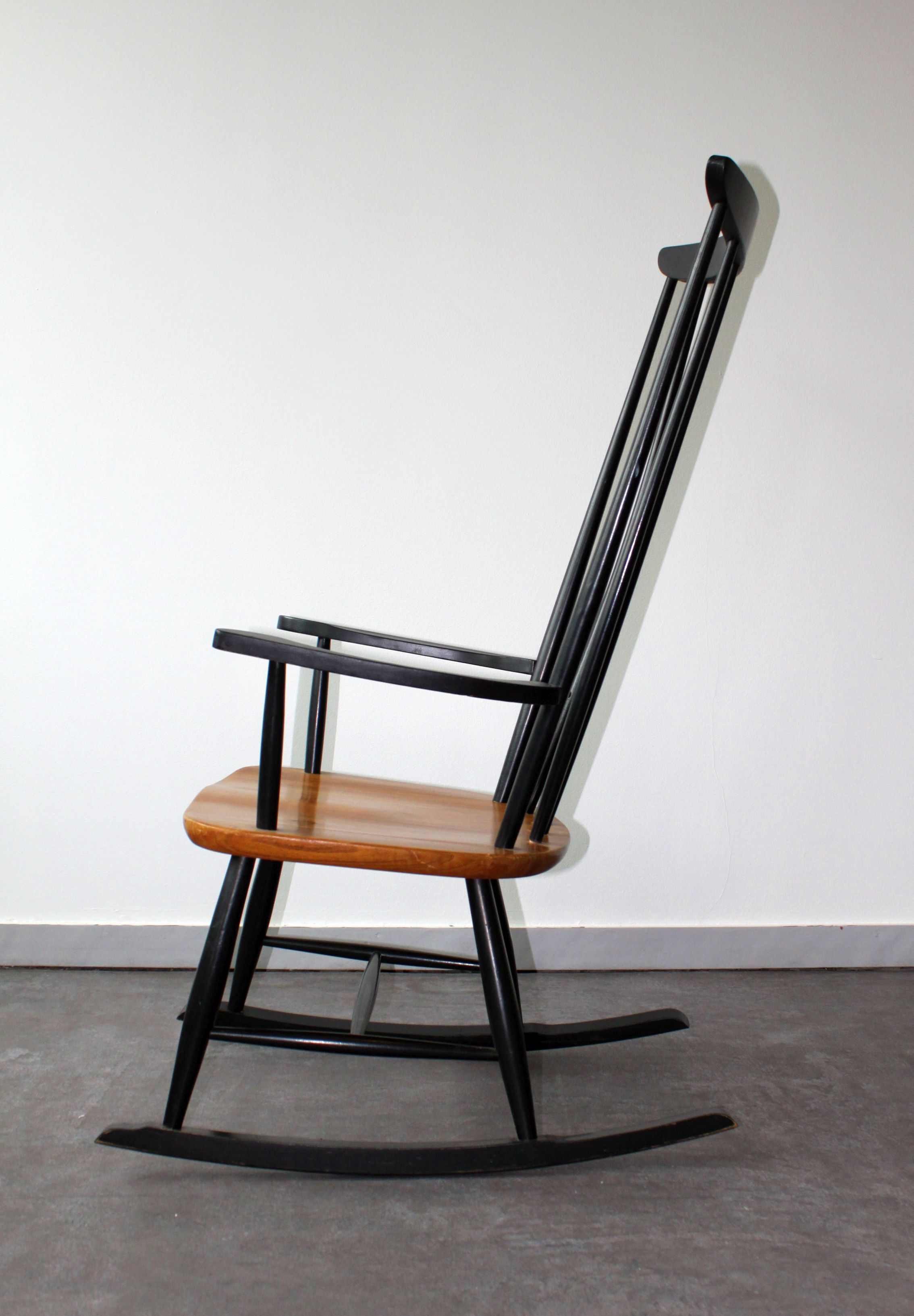 Rocking chair, mid-20th century