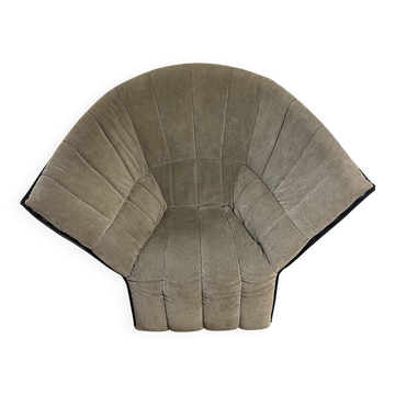 Moel armchair Ligne Roset